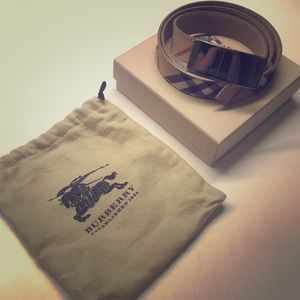 Women’s Authentic Burberry Nova Check Belt